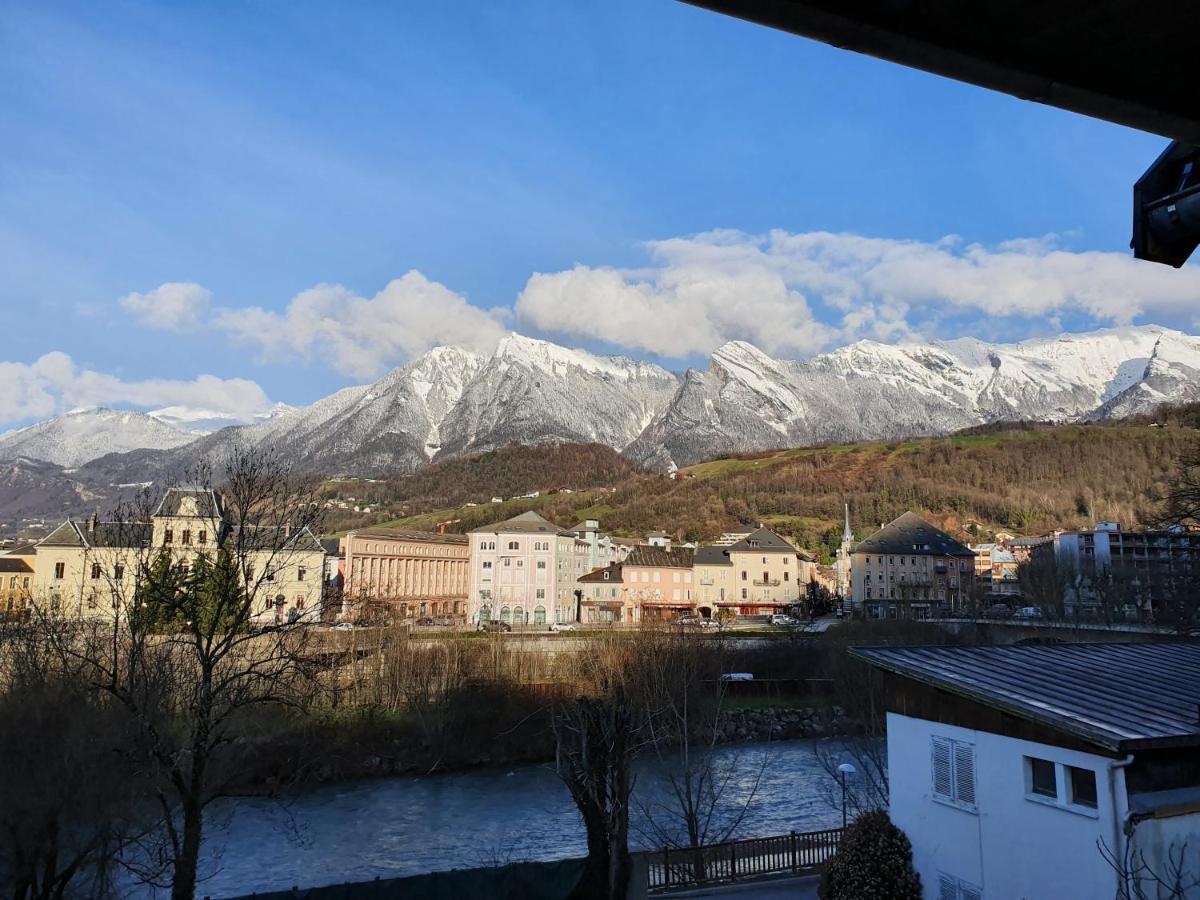 8 Personnes, Spacieux Tout-Confort A Albertville Exteriör bild